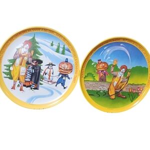 Ronald McDonald's Set Of 2  Melamine Dinner Plates Antique 1977 Made USA Retro